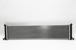 381301-983 Tesla Model S Neuer Kühler